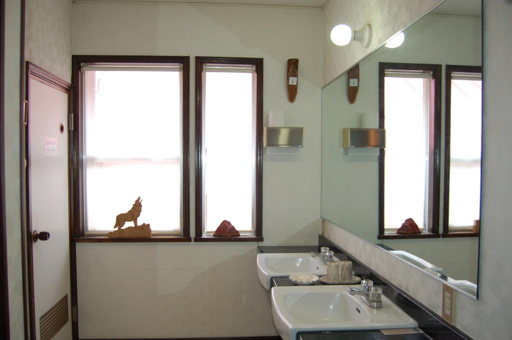 Onsen Pension Hanasakiyama Минаками Экстерьер фото