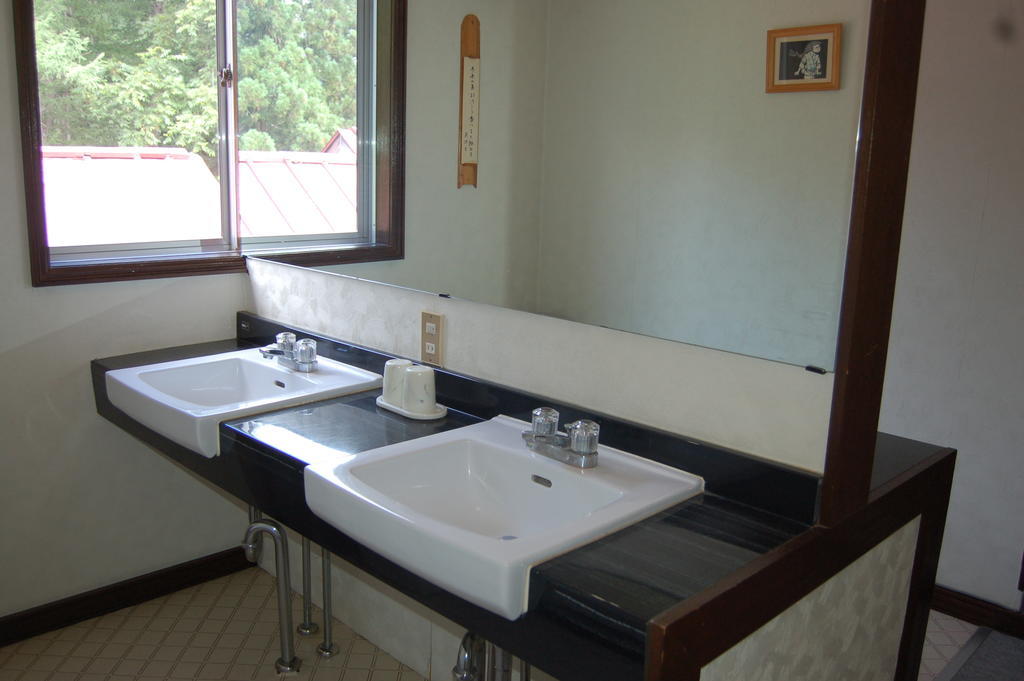 Onsen Pension Hanasakiyama Минаками Экстерьер фото